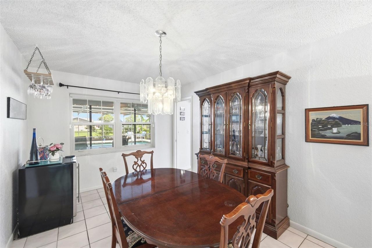 10744 97th Street , Largo, FL 33773 Photo