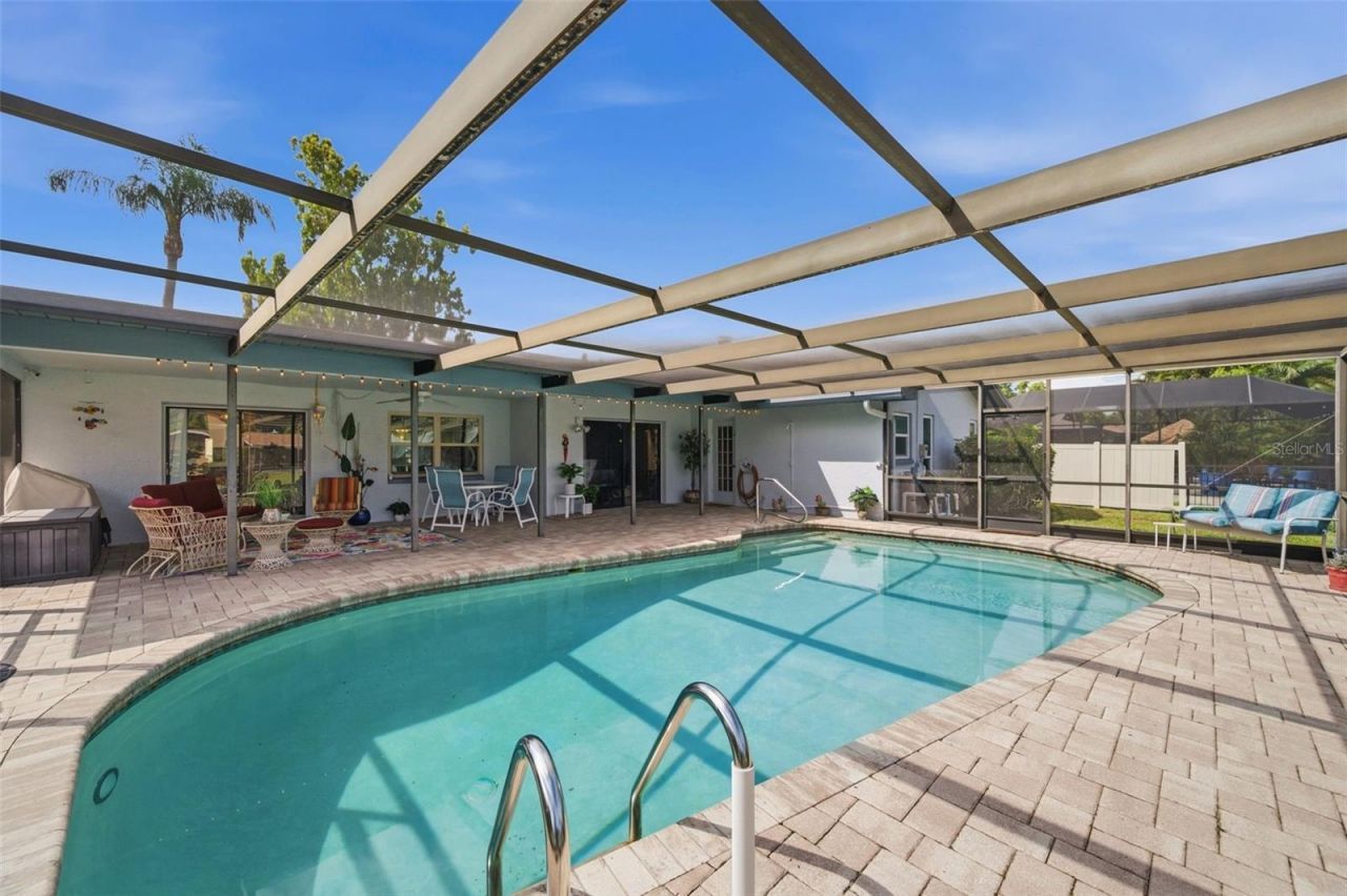 10744 97th Street , Largo, FL 33773 Photo