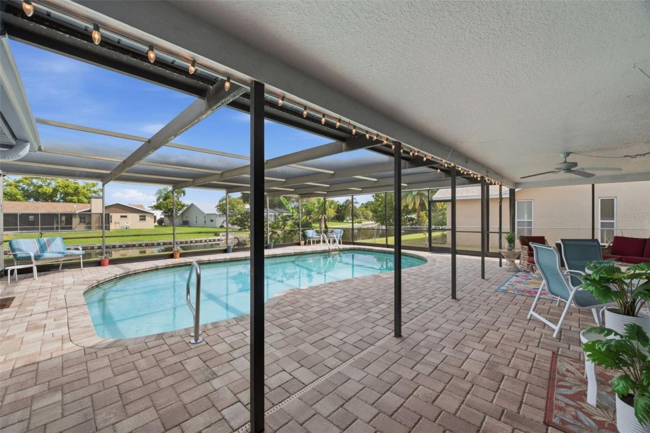 10744 97th Street , Largo, FL 33773 Photo