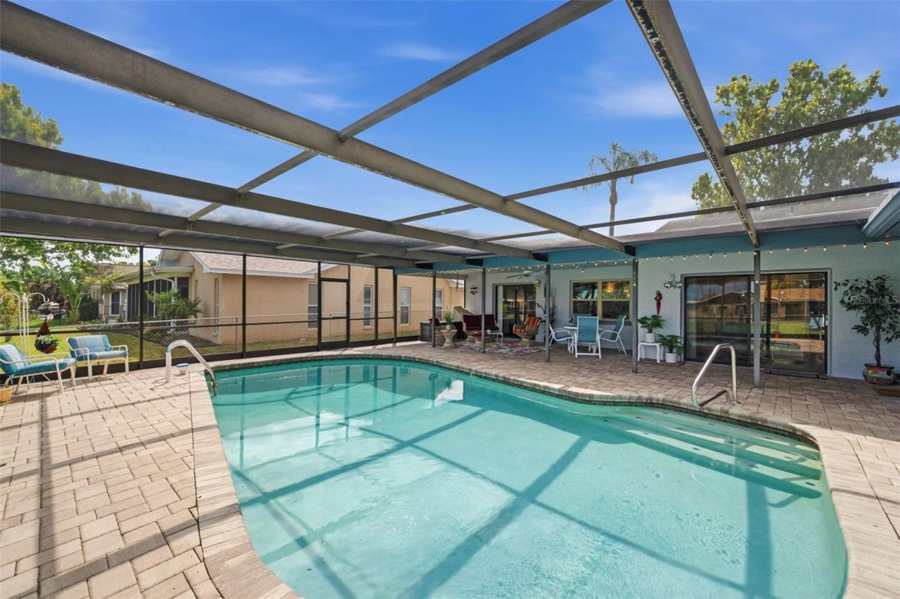 10744 97th Street , Largo, FL 33773 Photo