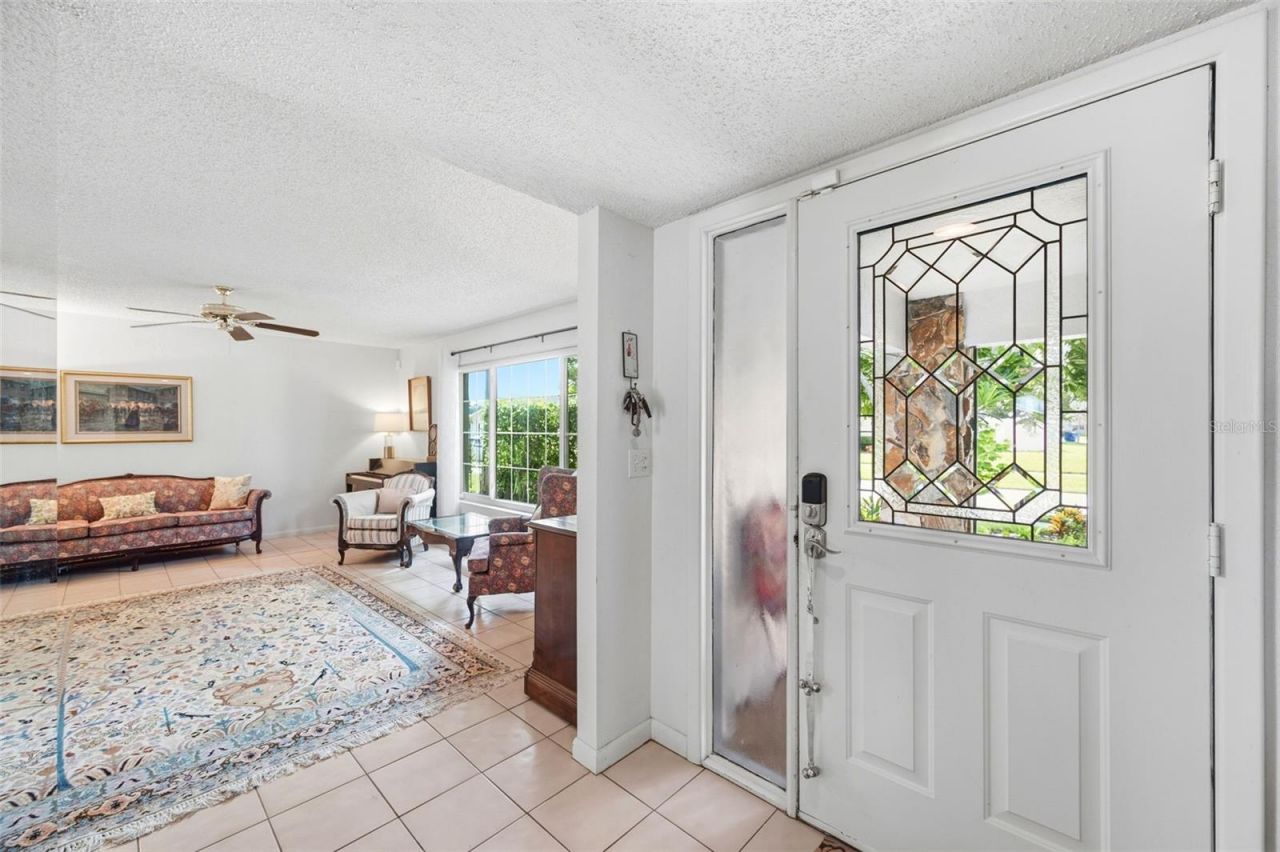 10744 97th Street , Largo, FL 33773 Photo