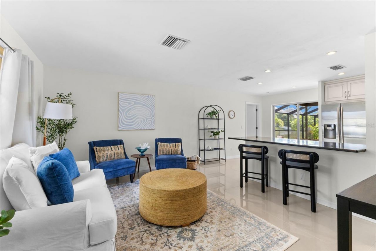 12149 Wild Acres Road, Largo, FL 33773 Photo