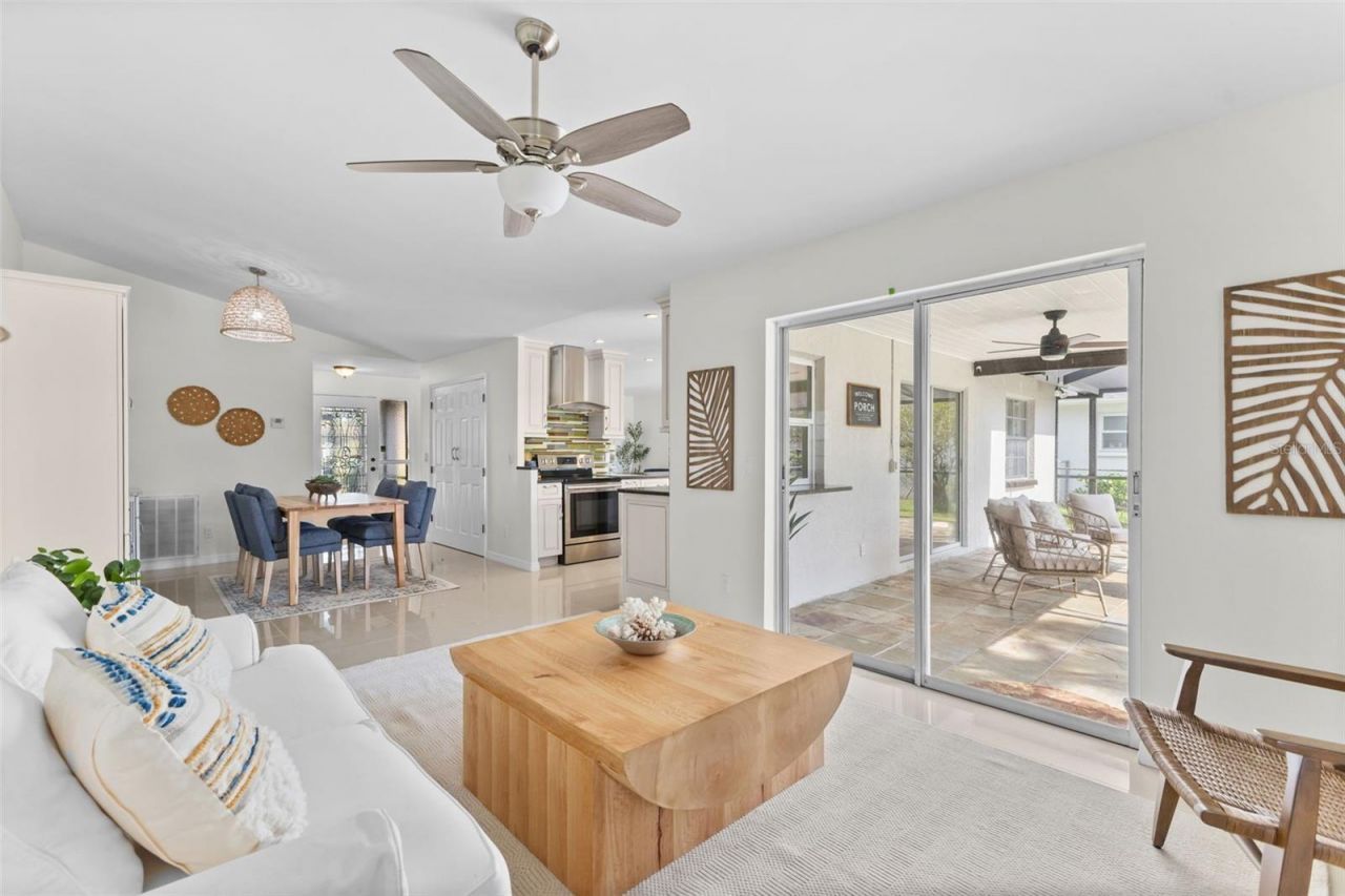 12149 Wild Acres Road, Largo, FL 33773 Photo