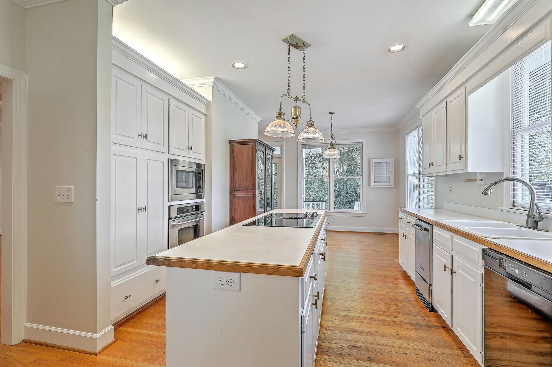 317 Rutherford Street Photo 26