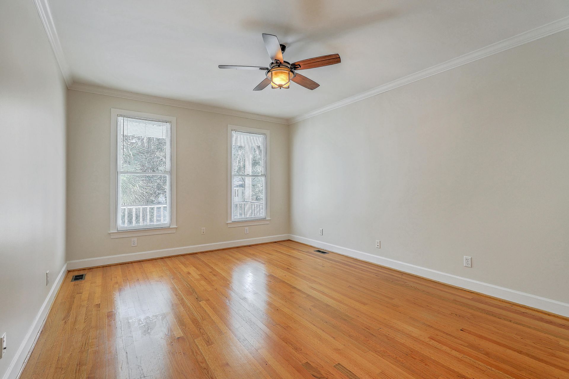 317 Rutherford Street Photo 28