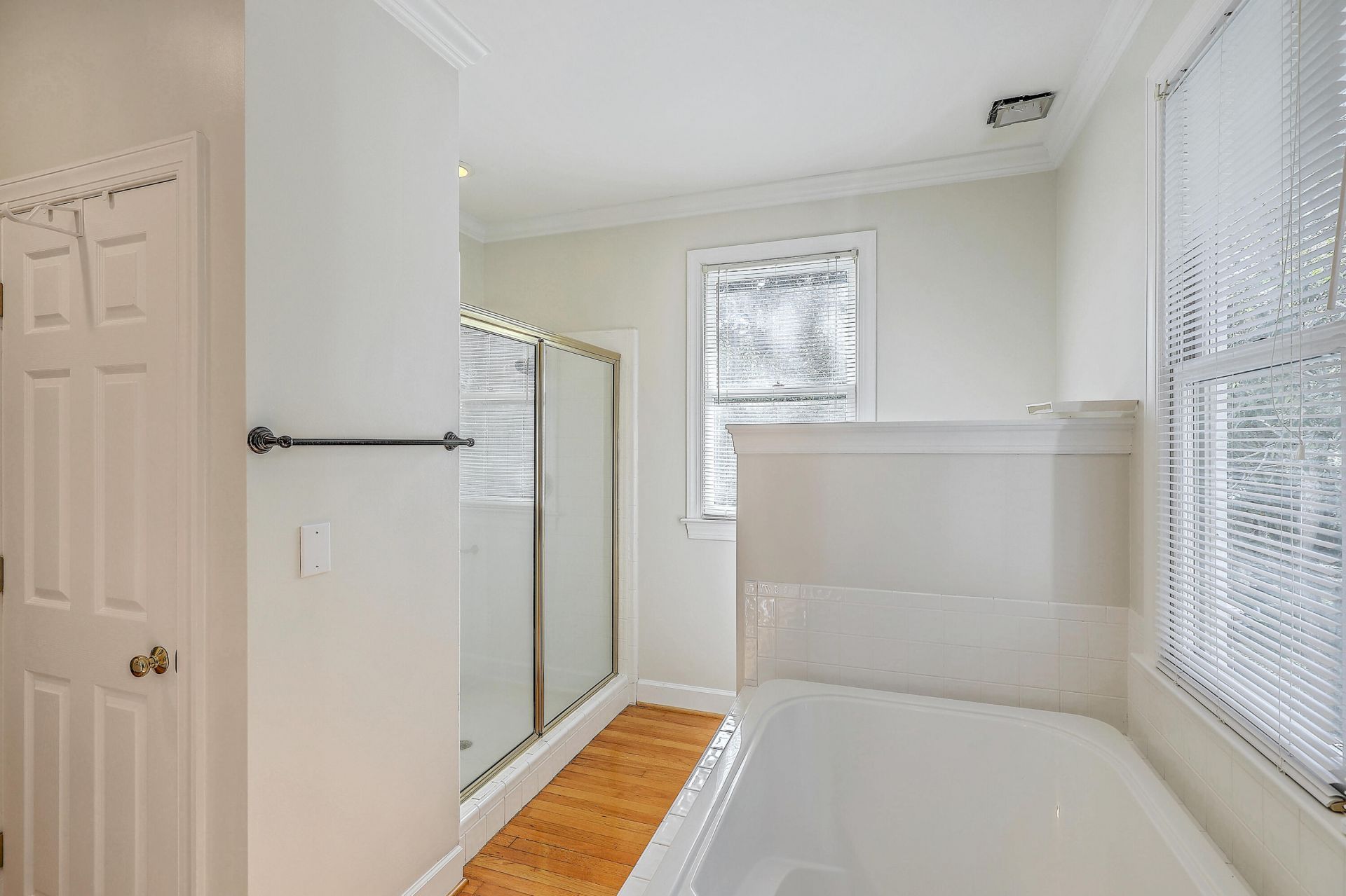 317 Rutherford Street Photo 33