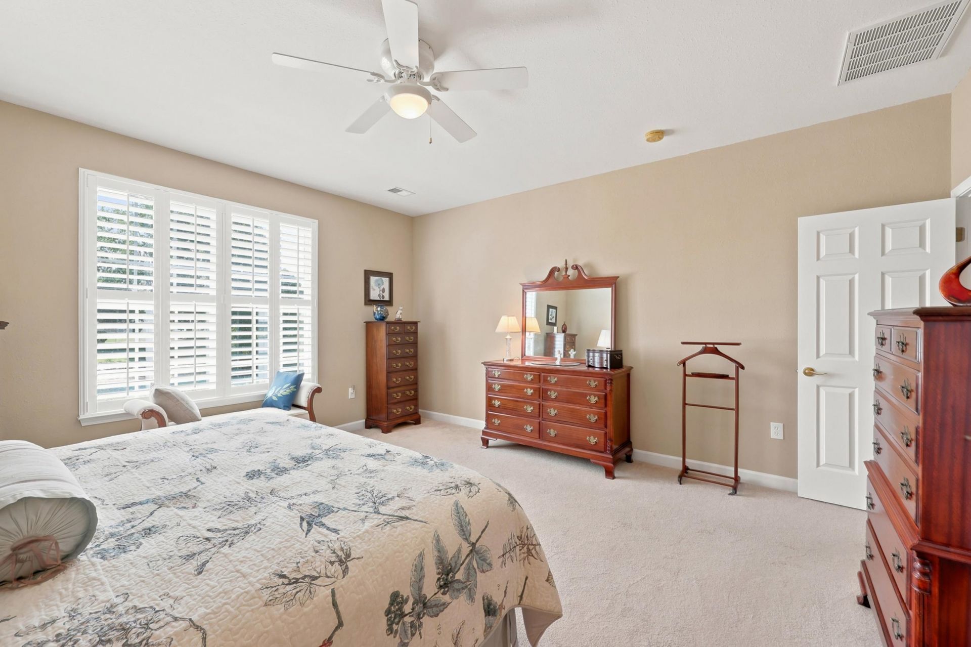 557 Vermillion Dr.  Photo 23