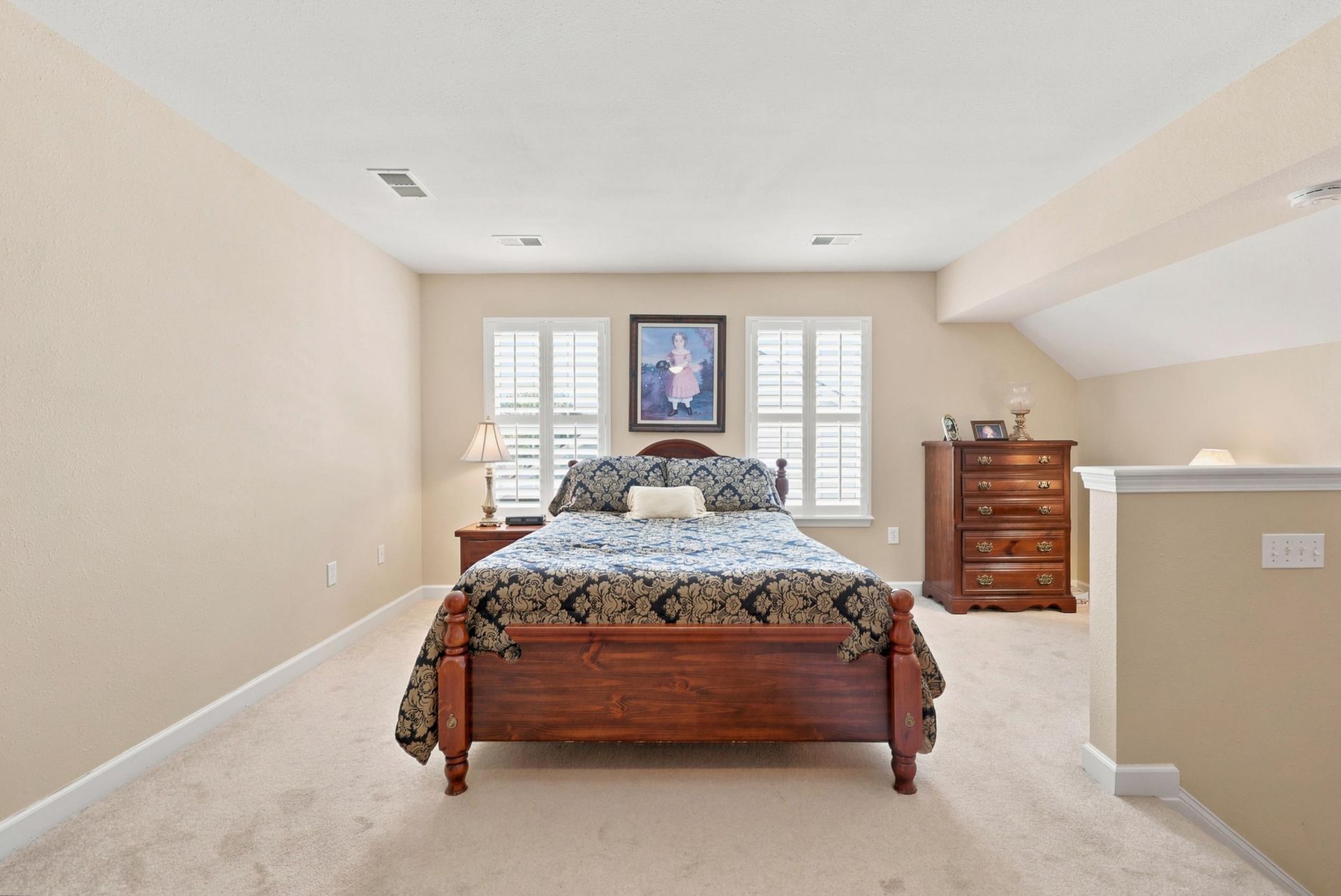 557 Vermillion Dr.  Photo 32
