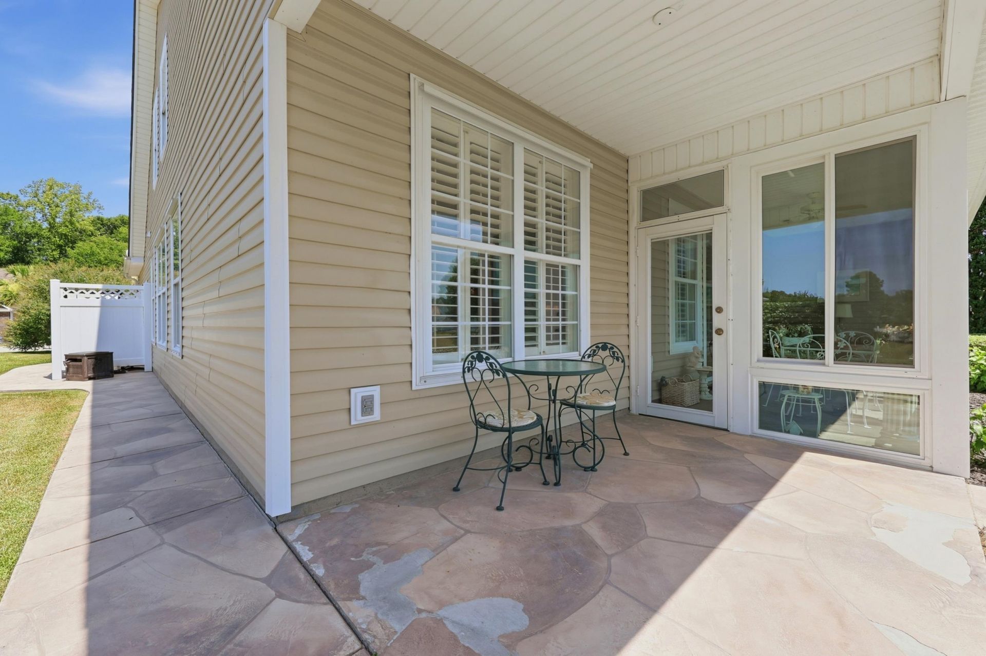 557 Vermillion Dr.  Photo 39