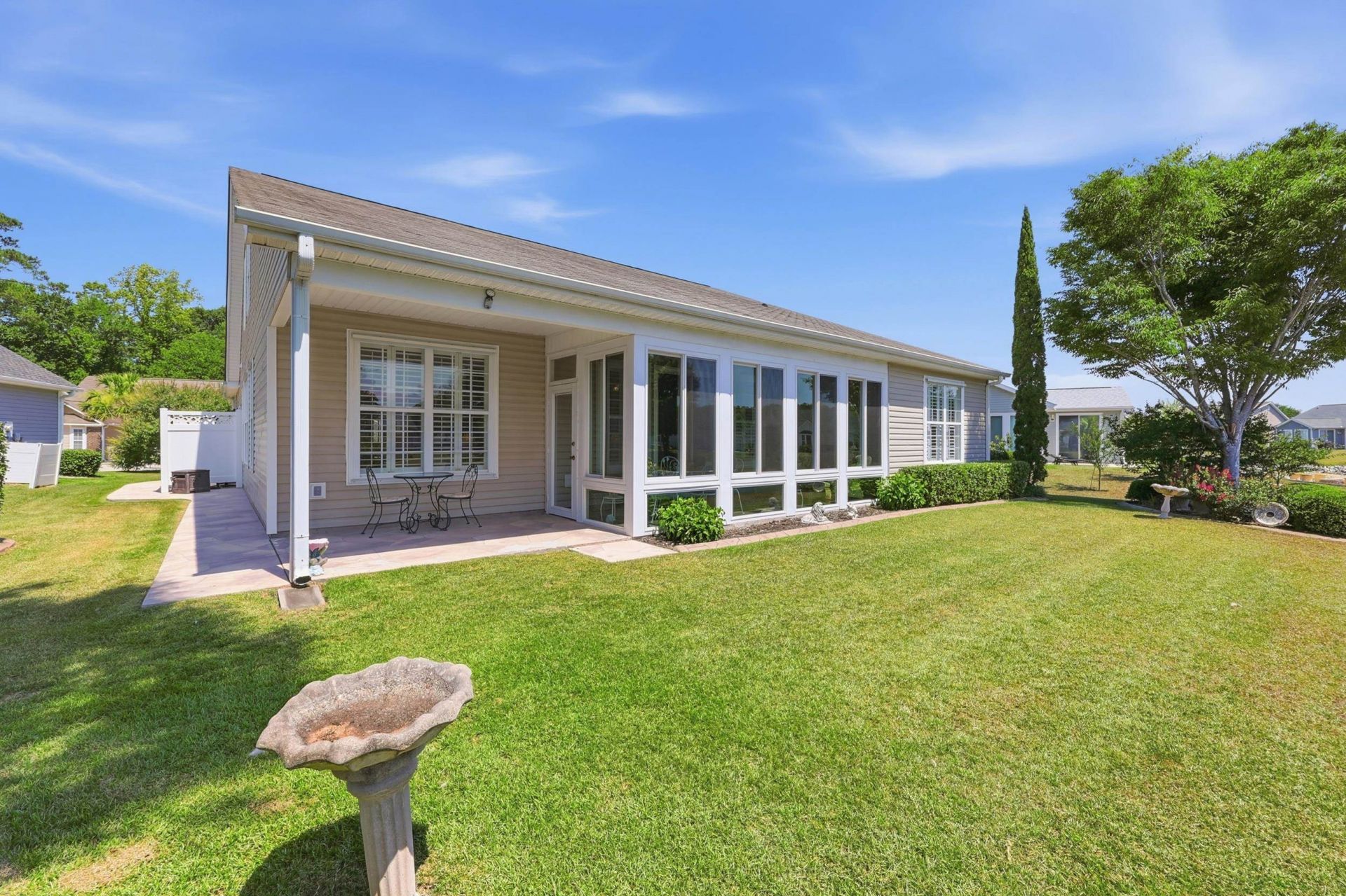 557 Vermillion Dr.  Photo 41