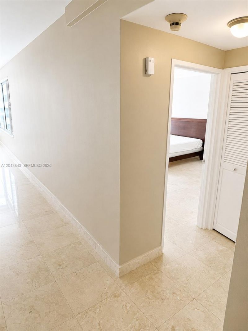 5255 Collins Ave, Unit 7B, Miami Beach, FL 33140 Photo