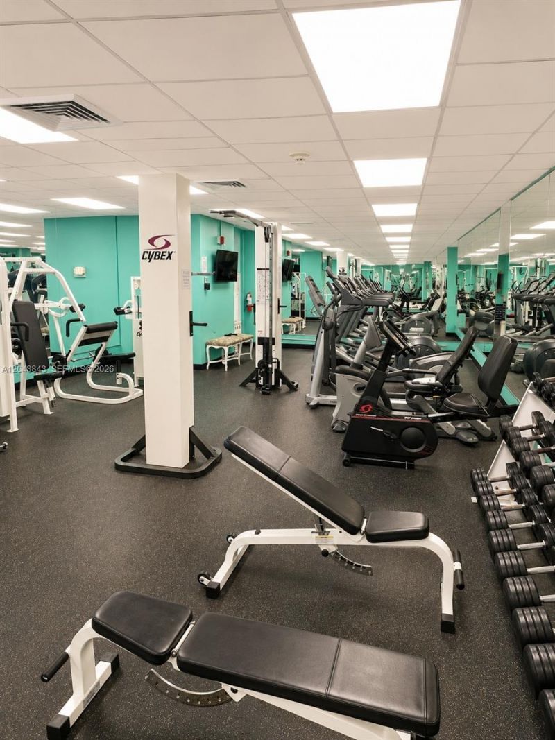 5255 Collins Ave, Unit 7B, Miami Beach, FL 33140 Photo