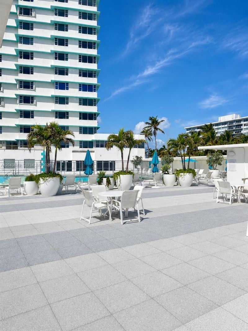 5255 Collins Ave, Unit 7B, Miami Beach, FL 33140 Photo