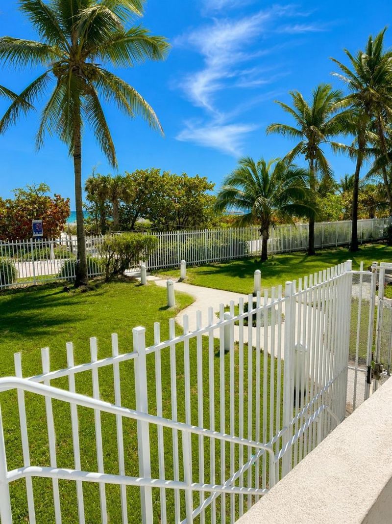 5255 Collins Ave, Unit 7B, Miami Beach, FL 33140 Photo
