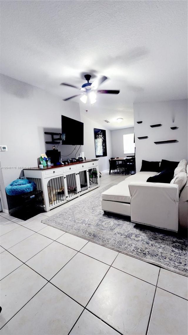1301 SE 28th Ln, Unit 206-42, Homestead, FL 33035 Photo