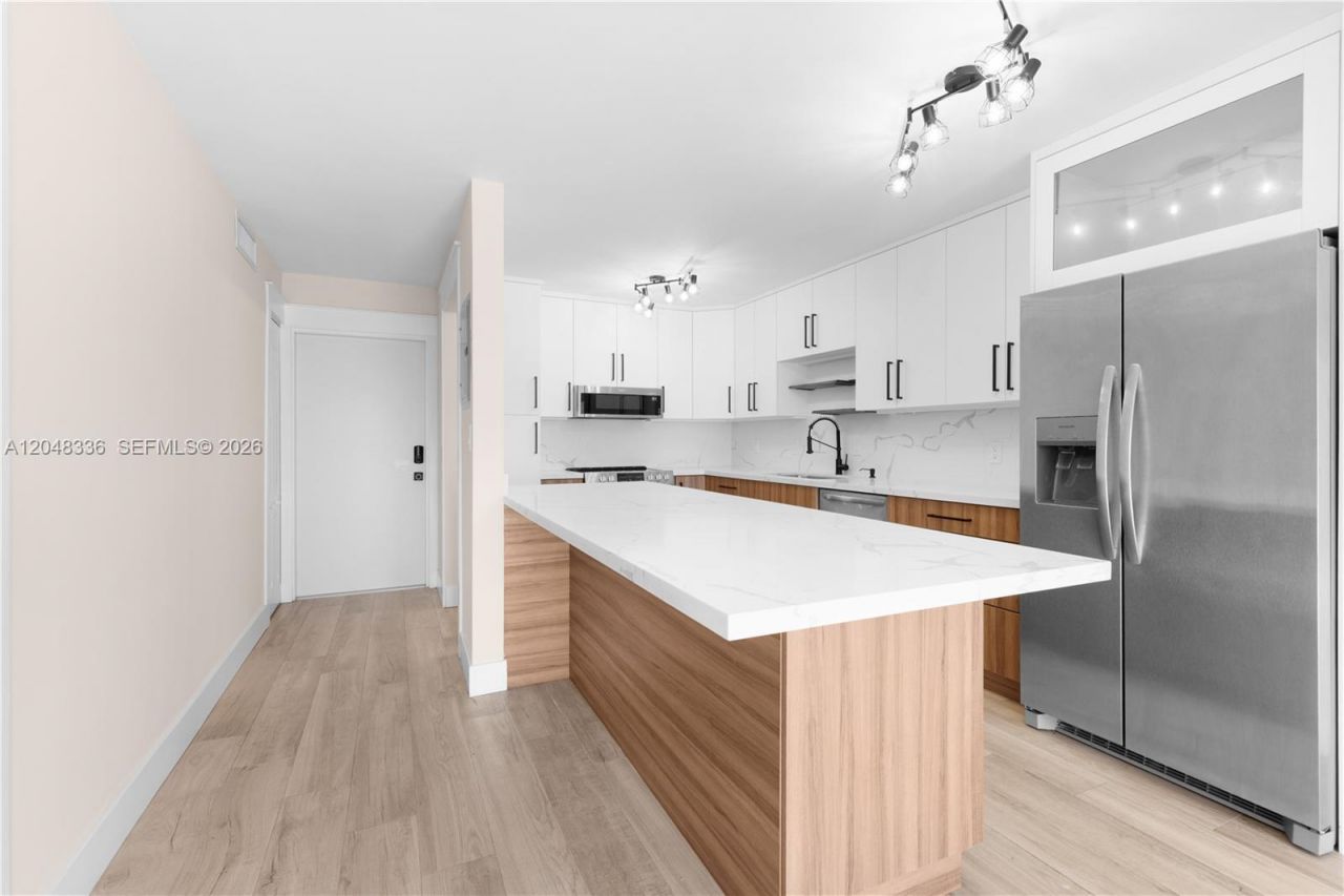 8752 SW 12th St, Unit 201, Miami, FL 33174 Photo
