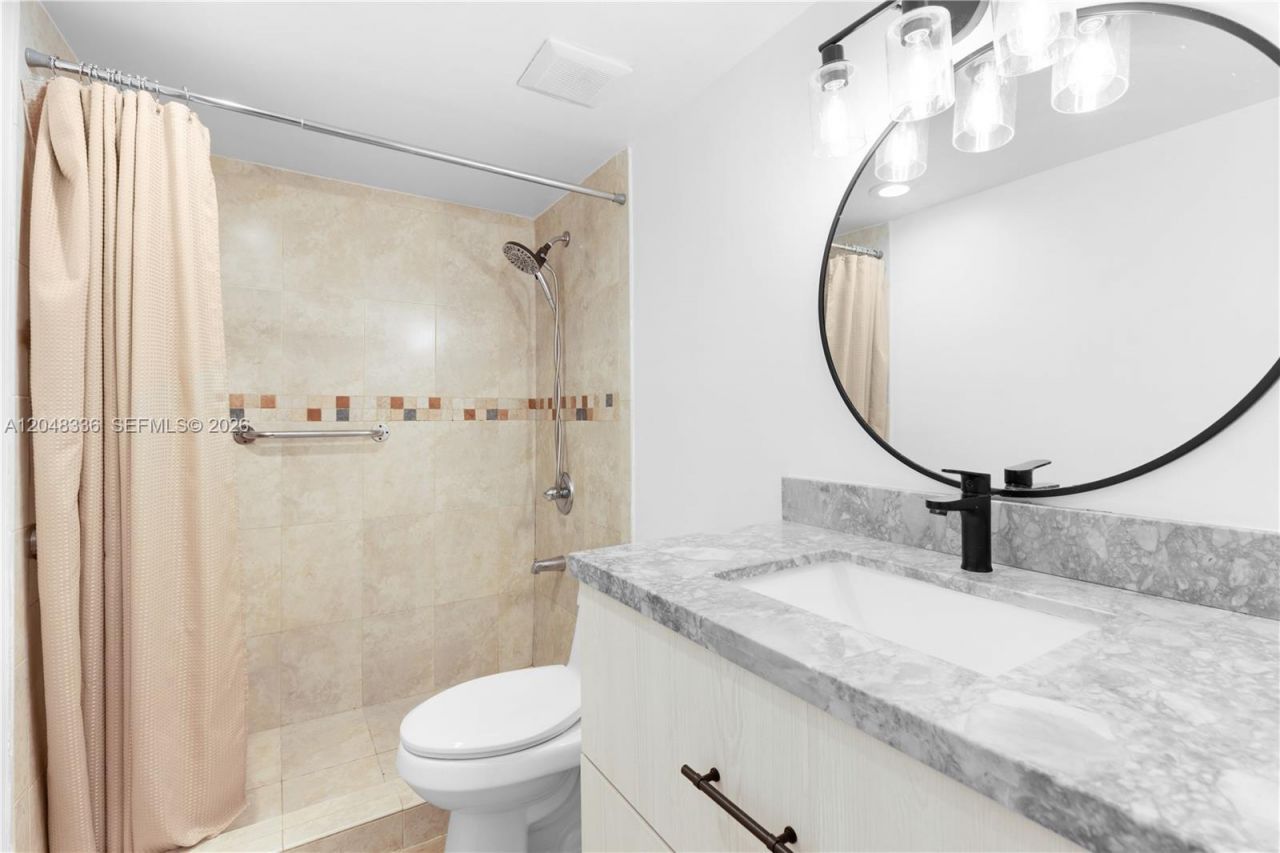 8752 SW 12th St, Unit 201, Miami, FL 33174 Photo