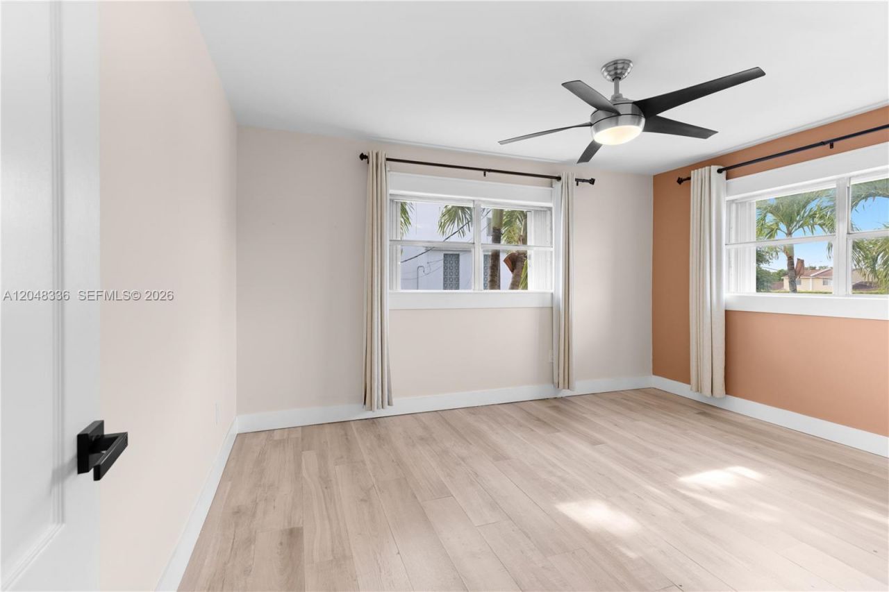 8752 SW 12th St, Unit 201, Miami, FL 33174 Photo