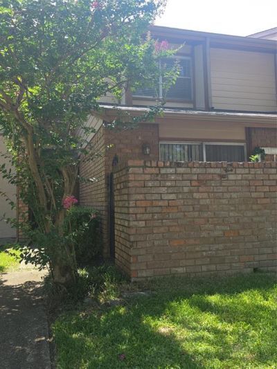 2715 Westgate Drive, Arlington, TX 76015 Main Photo