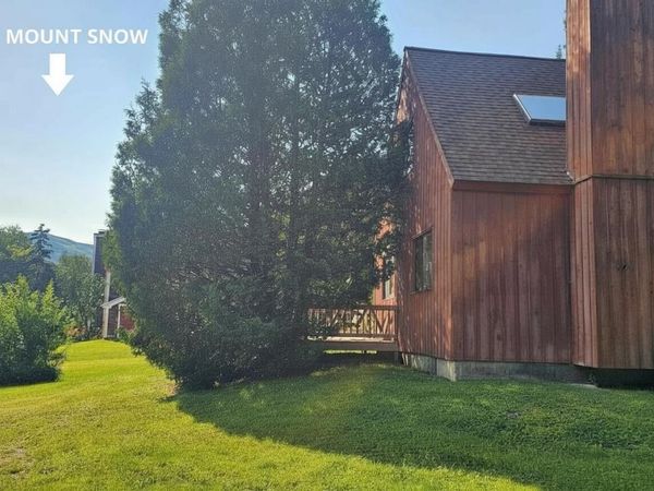 13 Mill Road, Dover, VT 05356
