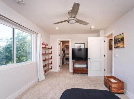 10381 Blue Light Ln, Auburn, CA 95603 Photo
