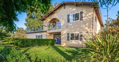10381 Blue Light Ln, Auburn, CA 95603 Photo