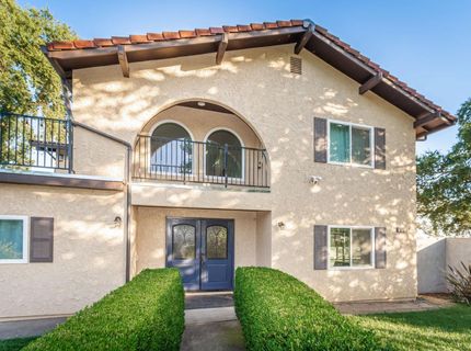 10381 Blue Light Ln, Auburn, CA 95603 Photo