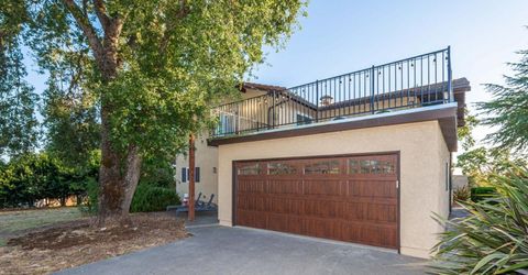 10381 Blue Light Ln, Auburn, CA 95603 Photo