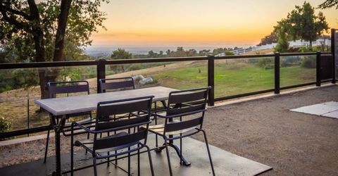 10381 Blue Light Ln, Auburn, CA 95603 Photo