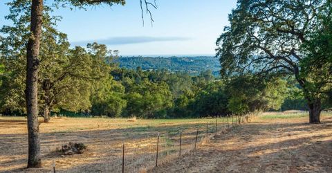 10381 Blue Light Ln, Auburn, CA 95603 Photo