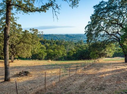 10381 Blue Light Ln, Auburn, CA 95603 Photo