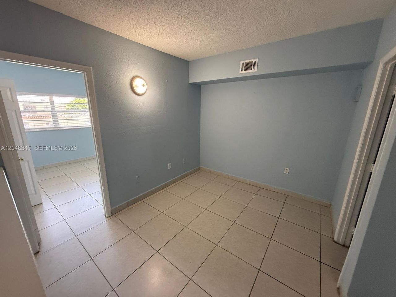 1350 W 53rd St, Unit 29, Hialeah, FL 33012 Photo