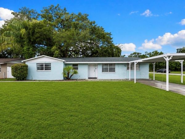 10410 N CENTRAL AVENUE, TAMPA, FL 33612