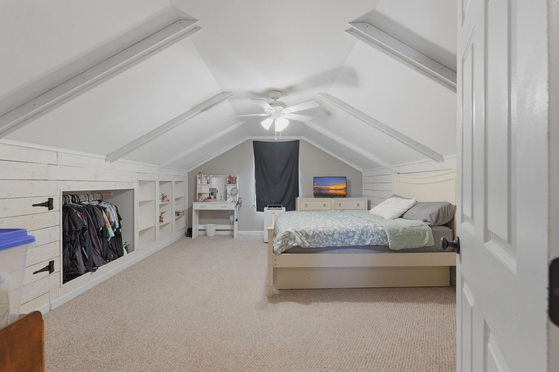 149 Southwold Circle Photo 17