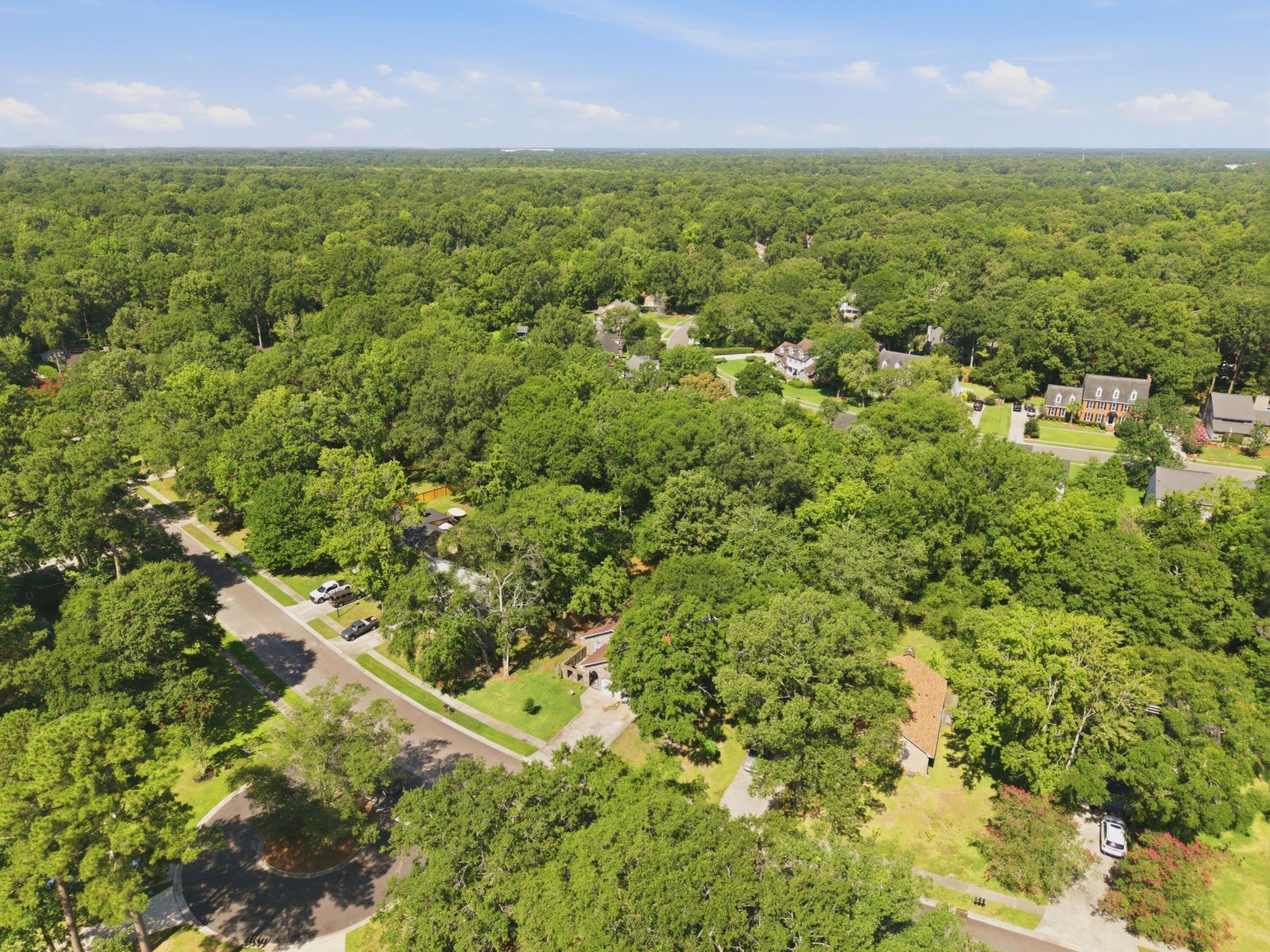 149 Southwold Circle Photo 22