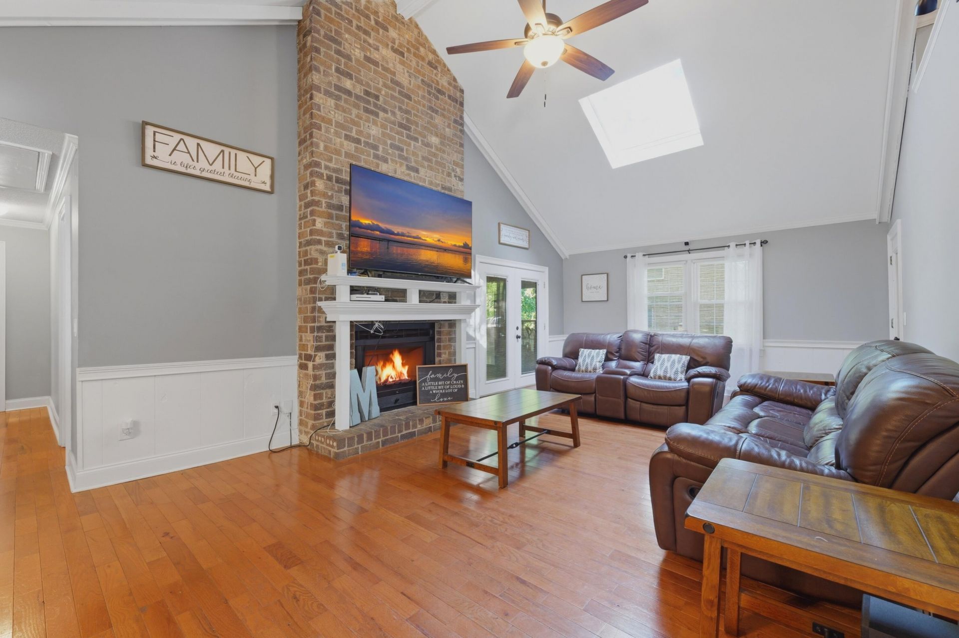 149 Southwold Circle Photo 4