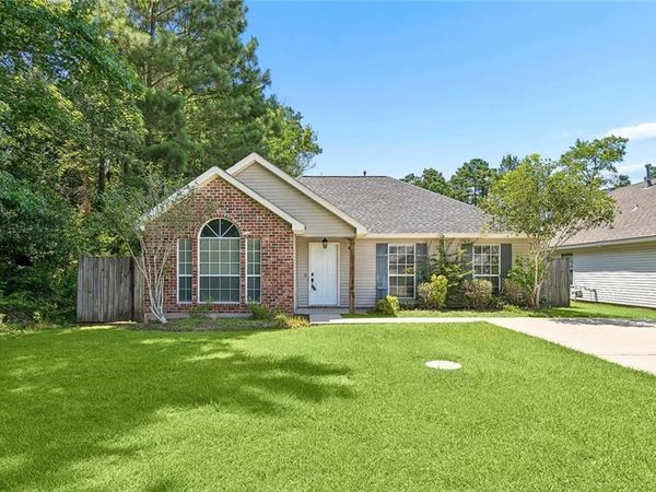 2166 OZONE Street, Mandeville, LA 70448