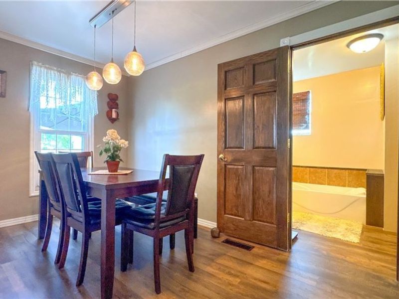 418 E Tuscarawas Avenue, Gnadenhutten, OH 44629 Photo 11