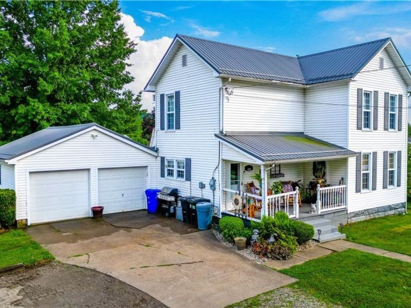 418 E Tuscarawas Avenue, Gnadenhutten, OH 44629 Photo 41