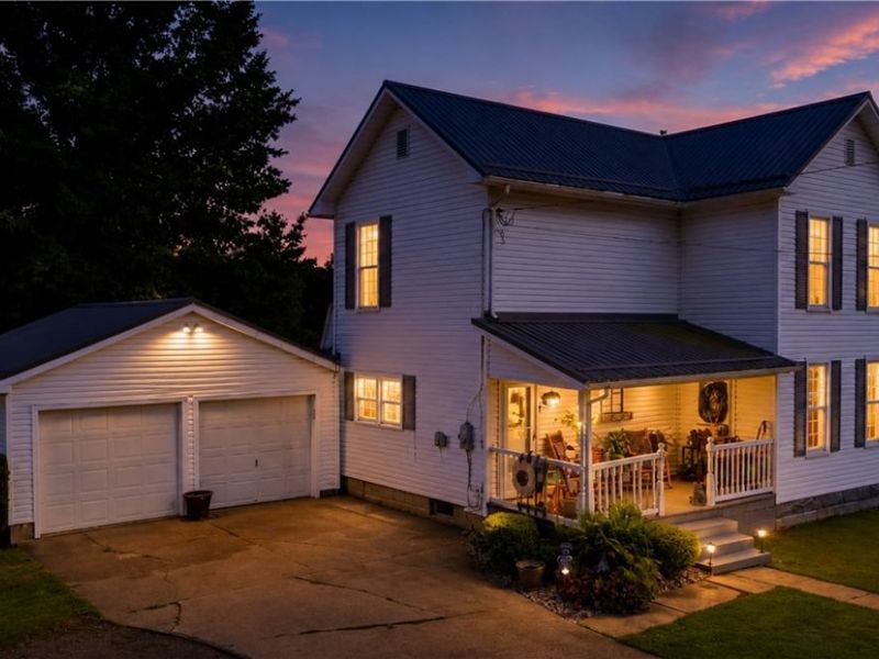 418 E Tuscarawas Avenue, Gnadenhutten, OH 44629 Photo 42