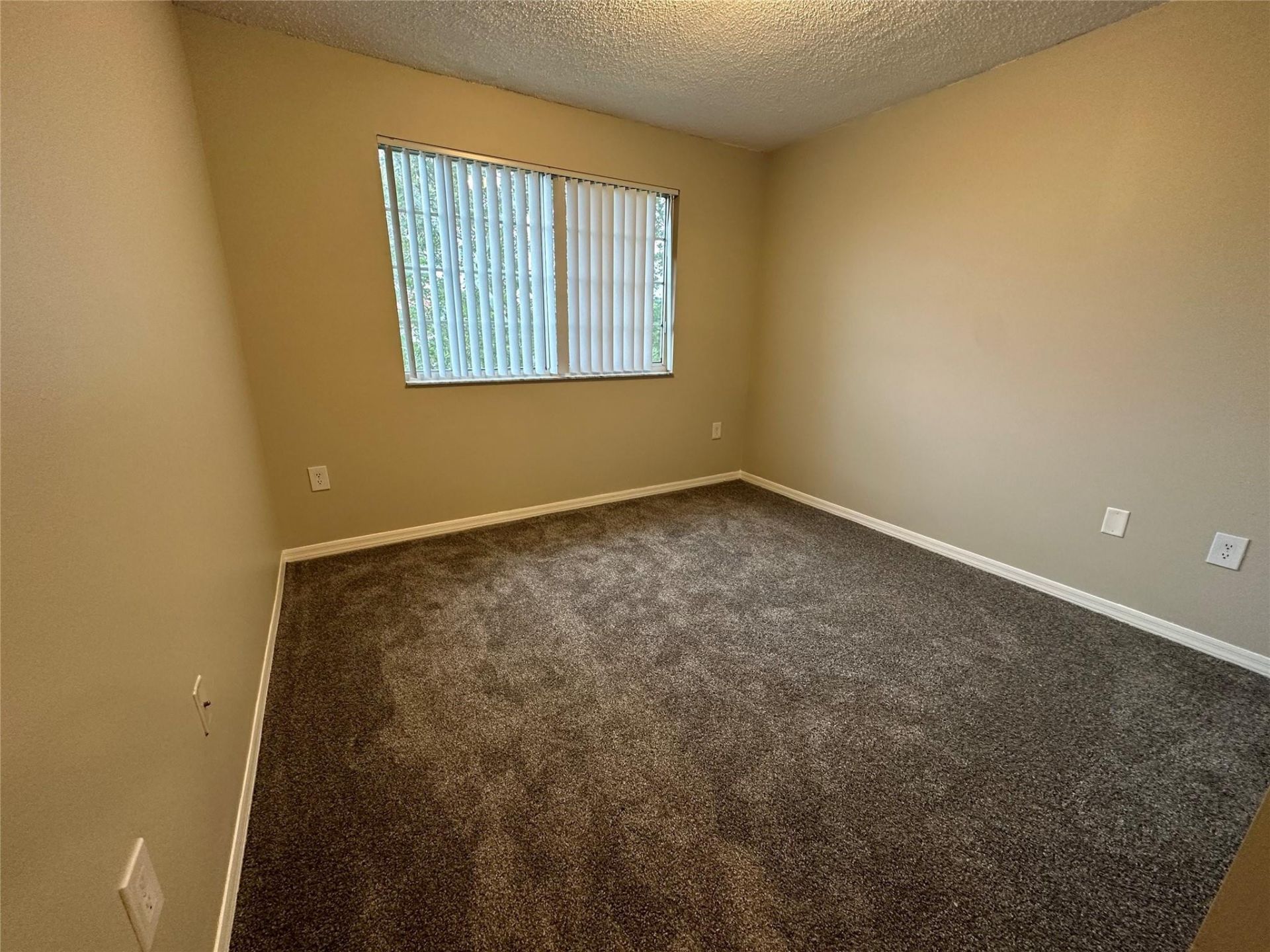 4199 N Haverhill Road, Unit 113, West Palm Beach, FL 33417 Photo