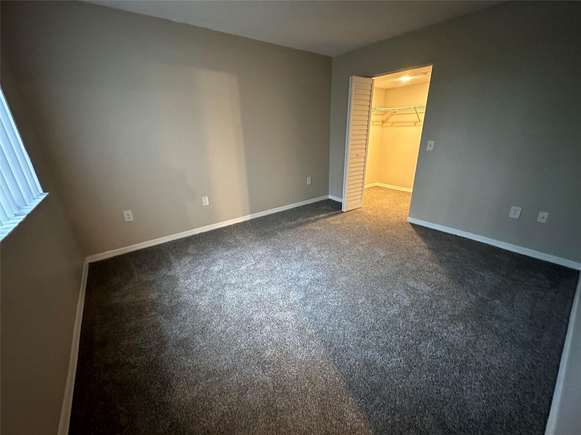4199 N Haverhill Road, Unit 113, West Palm Beach, FL 33417 Photo