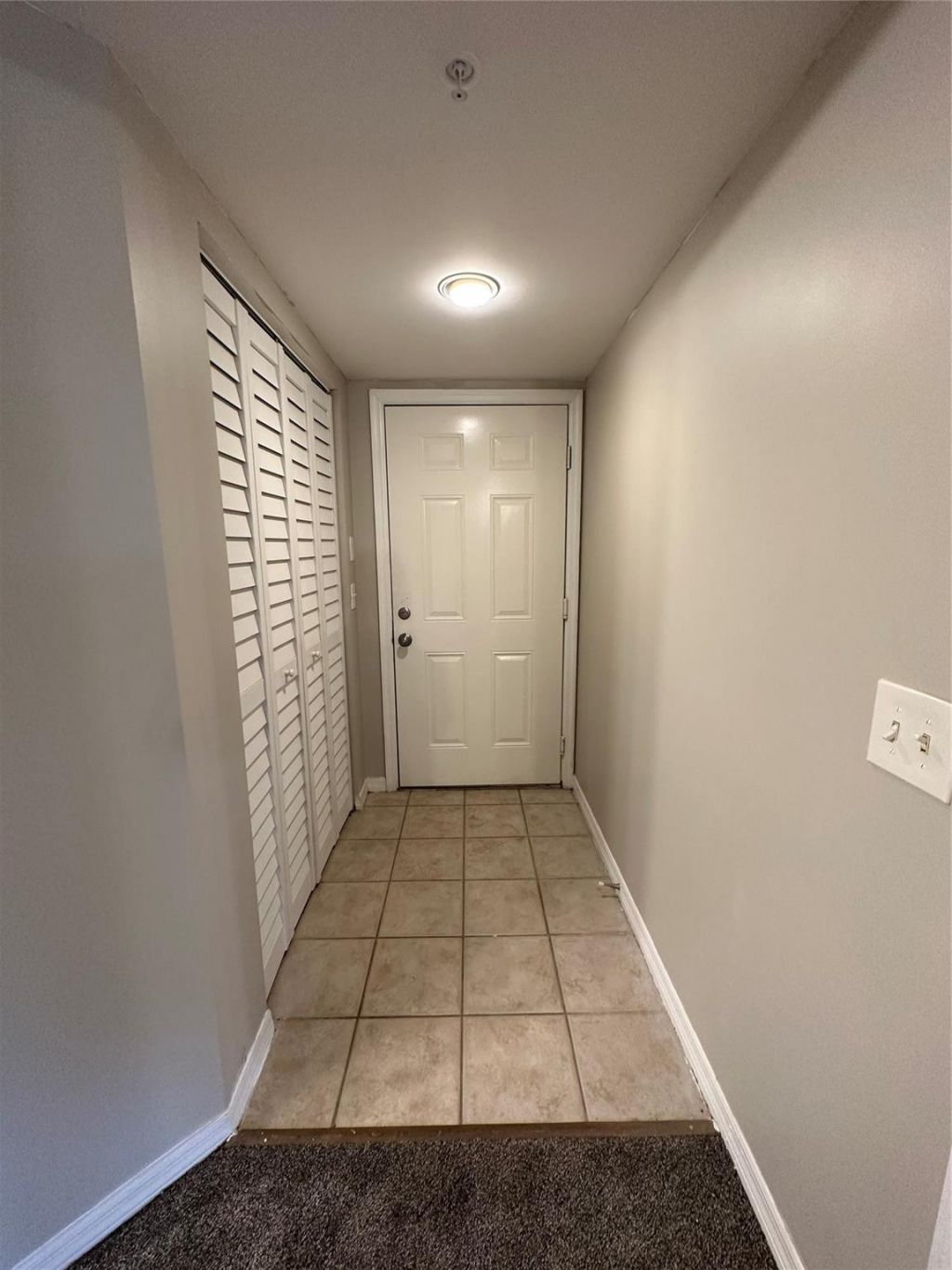 4199 N Haverhill Road, Unit 113, West Palm Beach, FL 33417 Photo