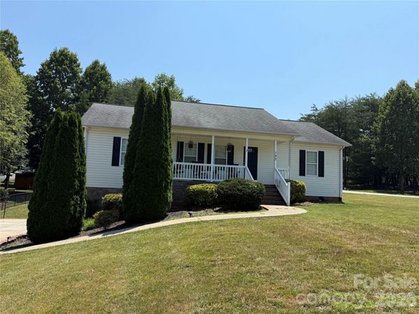 153 Deer Creek Drive , Hudson, NC 28638
