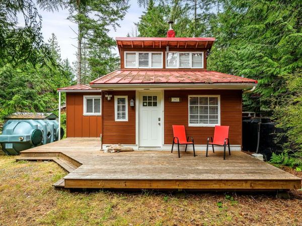 3465 Brigantine Cres , Hornby Island, BC V0R 1Z0