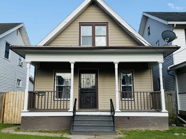 1136 Earl Street, Toledo, OH 43605