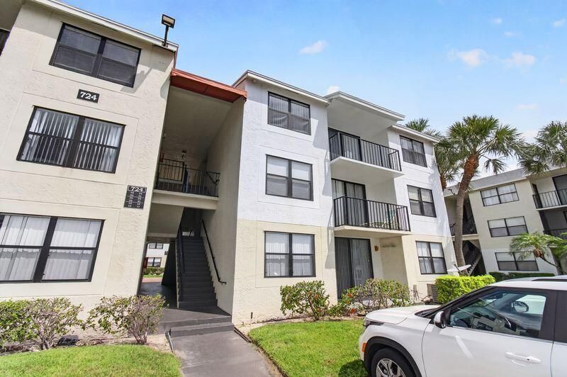 724 Executive Center Drive, Unit 31, West Palm Beach, FL 33401 Photo