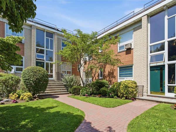 20 Channing Place, Unit 2L, Eastchester, NY 10709