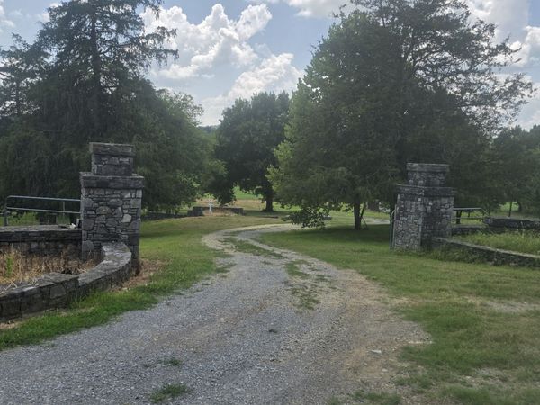 34 Short Rd , Petersburg, TN 37144