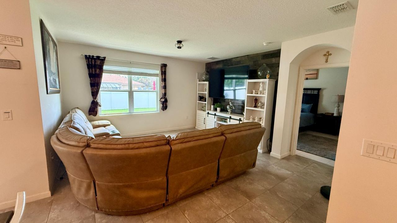 2369 SW Barber Lane, Port Saint Lucie, FL 34984 Photo